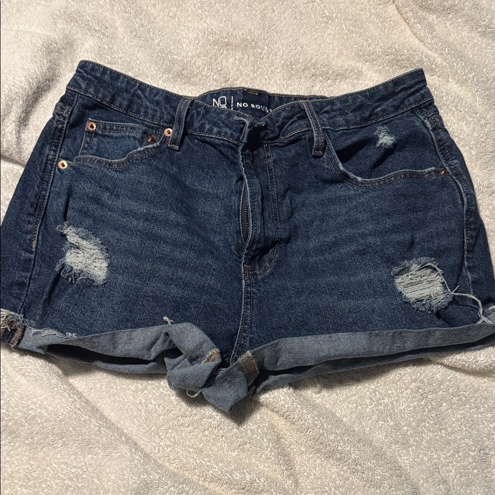 No Boundaries Women's Ripped Jean Shorts - Dark Blue